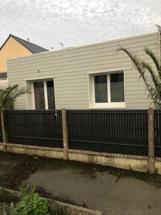 Maisonnette Autonome Questembert Bagian luar foto